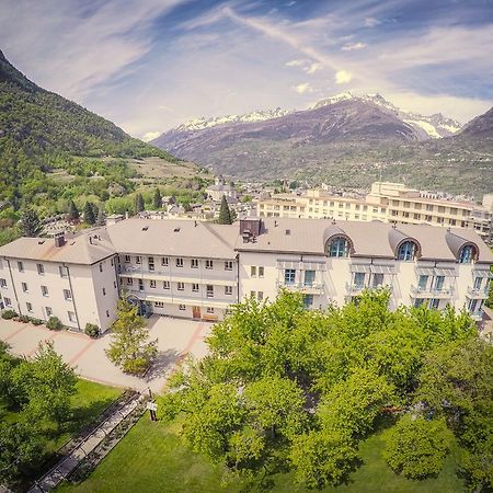 Hotel & Bildungshaus St. Jodern Visp Bagian luar foto