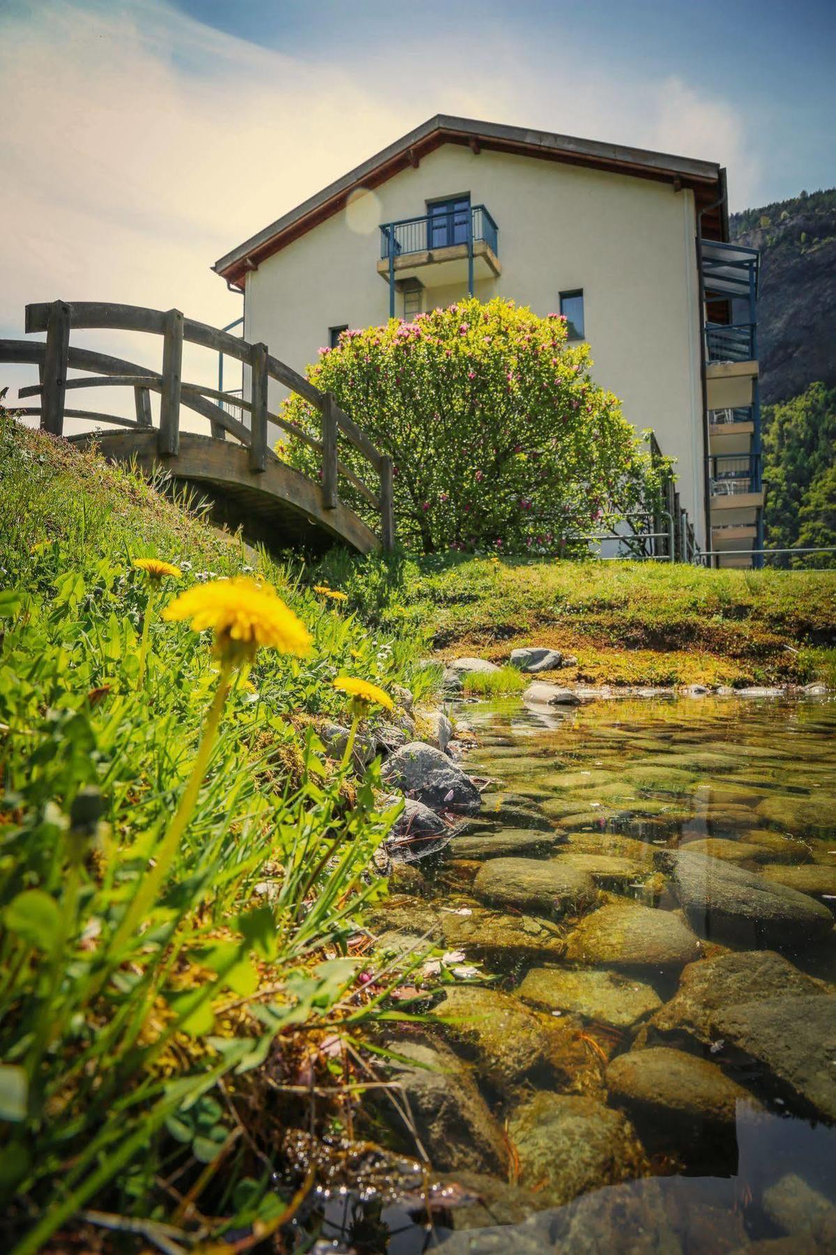 Hotel & Bildungshaus St. Jodern Visp Bagian luar foto